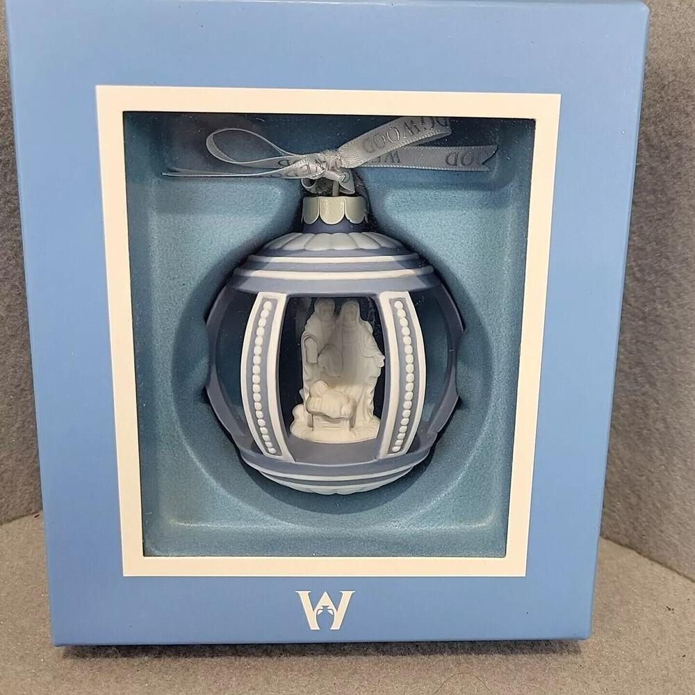 Wedgwood Jasperware Blue & White Nativity Christmas Ornament Christian Collector